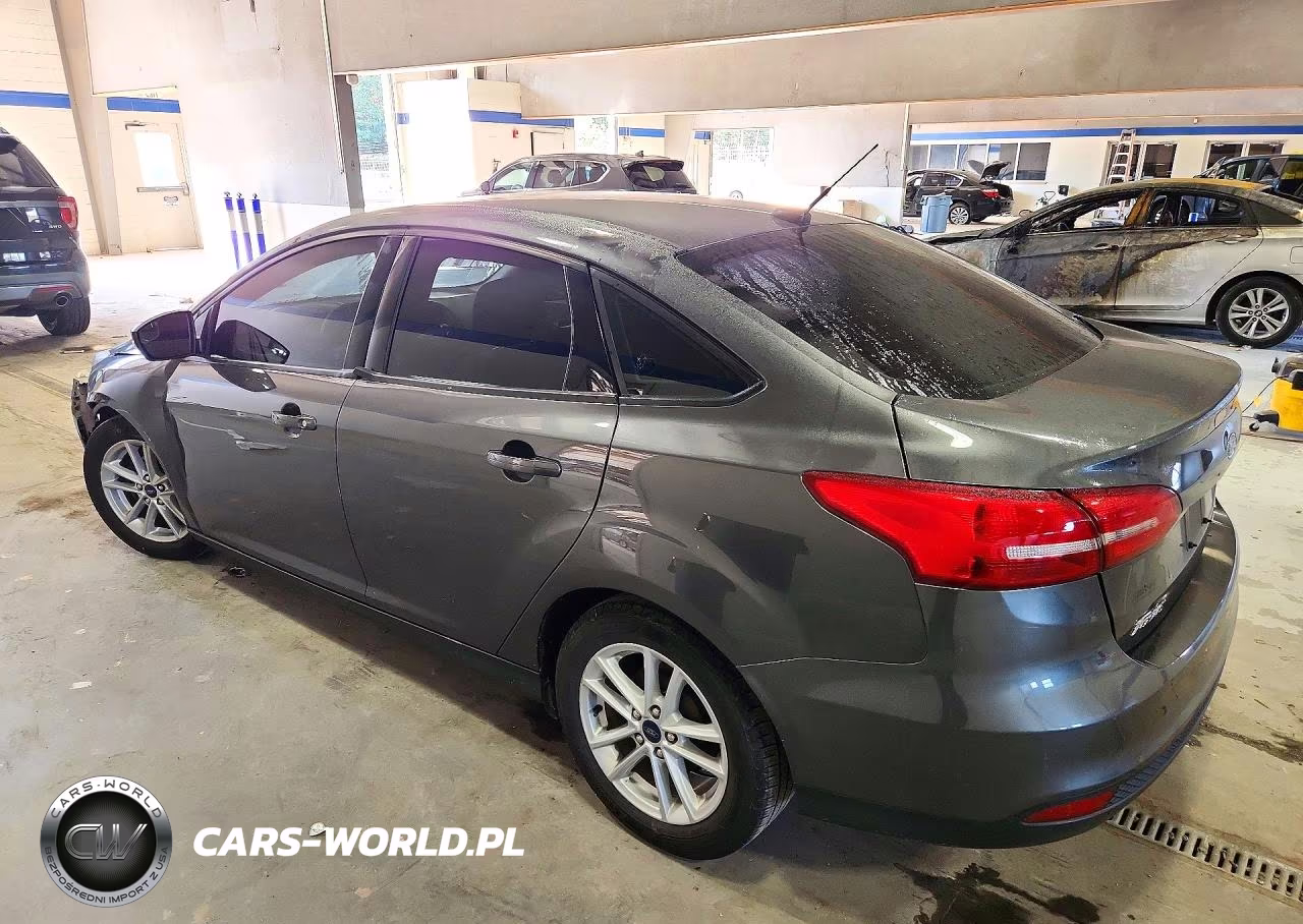 2016 Ford Focus Se VIN:1FADP3F21GL402809 - 2