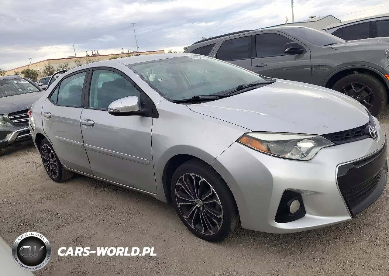 2015 Toyota Corolla S Plus VIN:5YFBURHE2FP202290 - 4