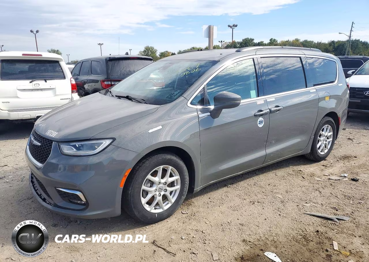 2022 Chrysler Pacifica Touring L