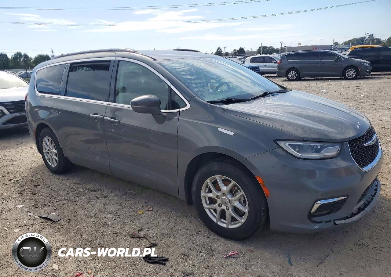 2022 Chrysler Pacifica Touring L VIN:2C4RC1BGXNR197299 - 4