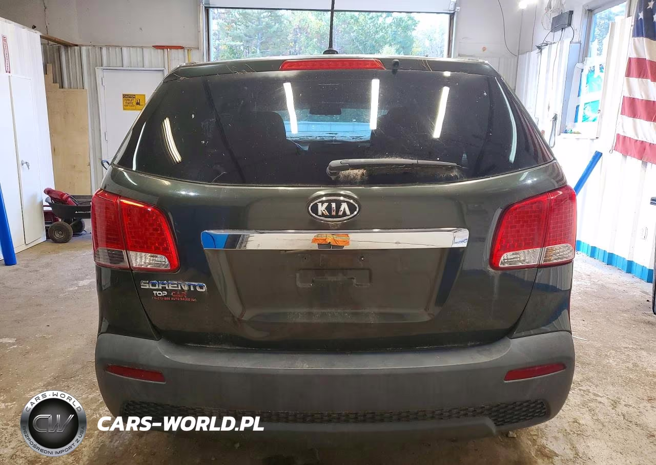 2011 Kia Sorento Lx VIN:5XYKTCA14BG112905 - 6