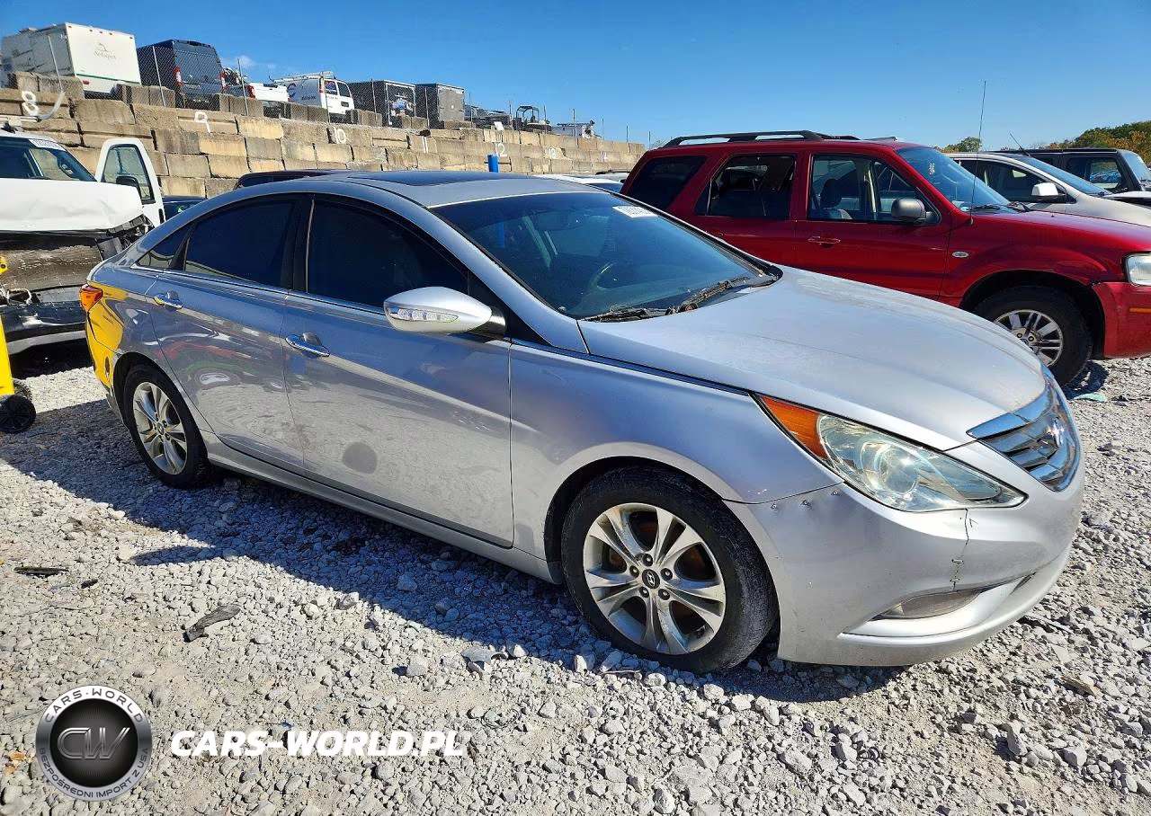 2011 Hyundai Sonata Limited VIN:5NPEC4AC5BH010090 - 4
