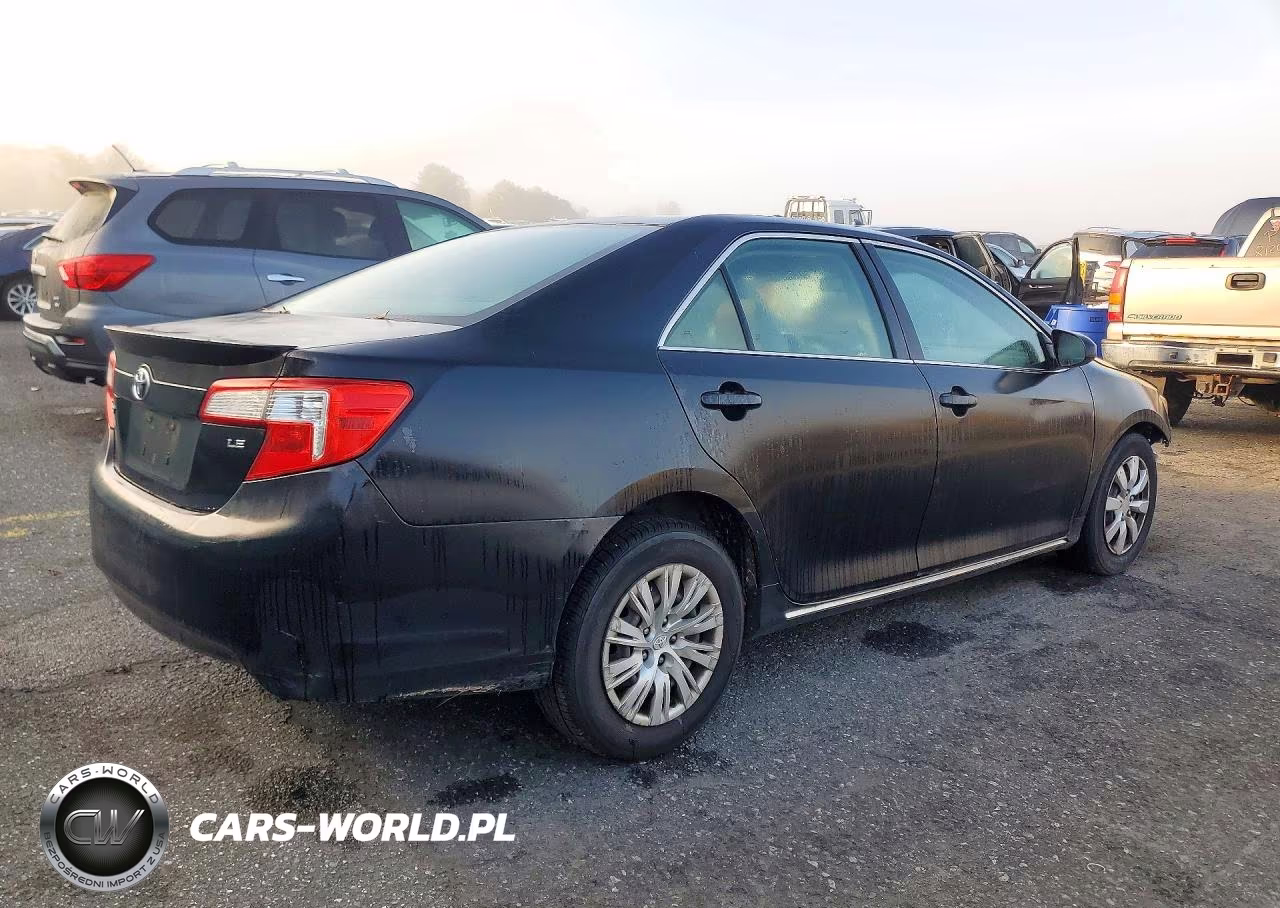 2012 Toyota Camry Le VIN:4T1BF1FKXCU033375 - 3