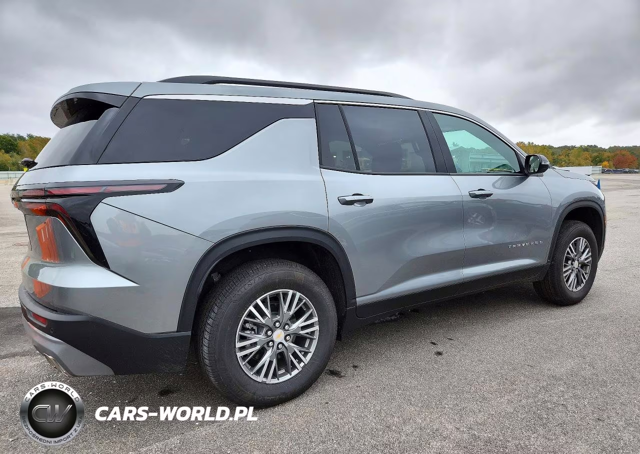 2027 Chevrolet Traverse Lt VIN:1GNEVGKS7VJ122846 - 3