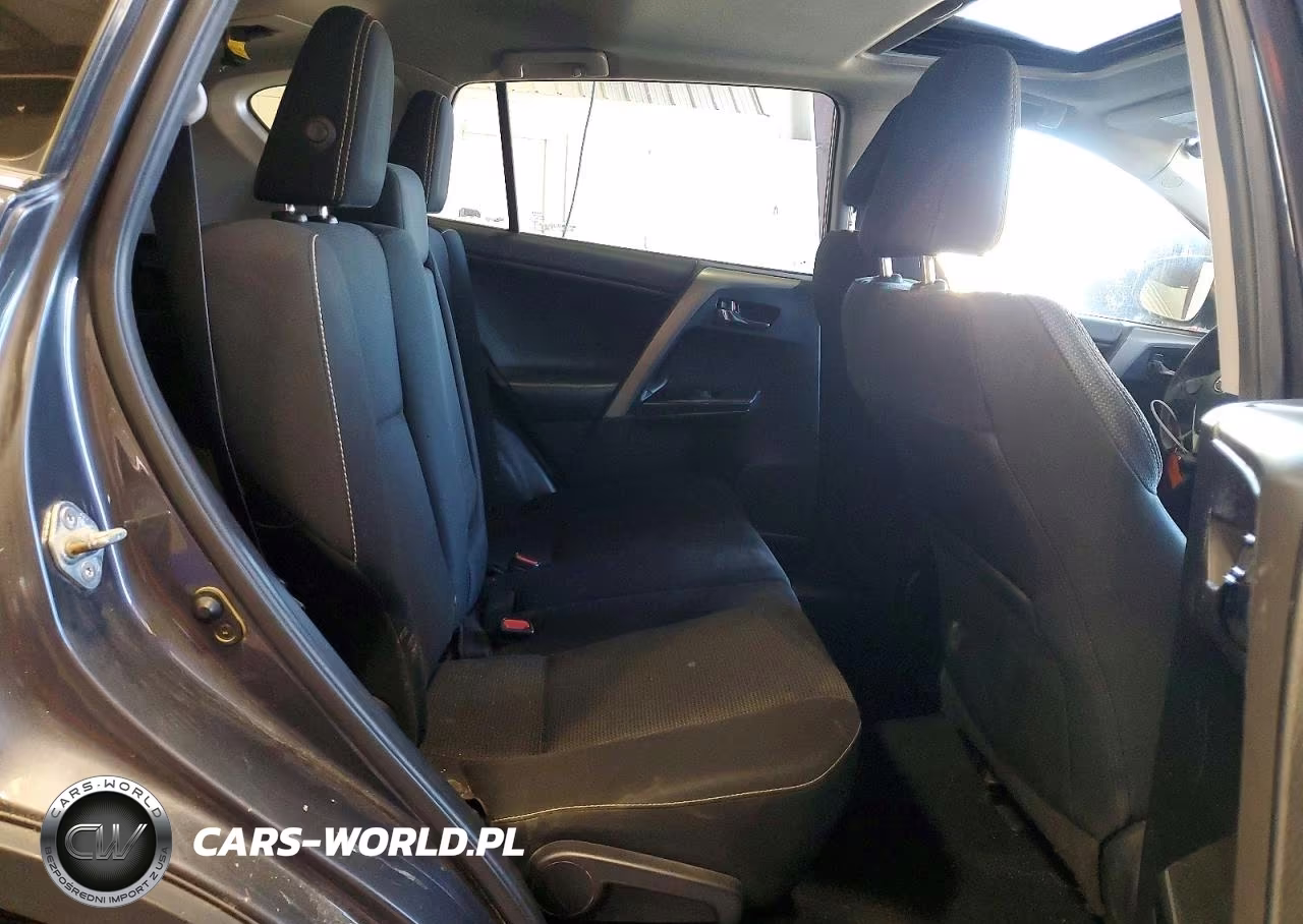 2018 Toyota Rav4 Adventure VIN:2T3RFREV4JW700714 - 11