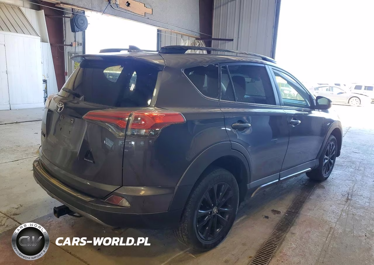 2018 Toyota Rav4 Adventure VIN:2T3RFREV4JW700714 - 3