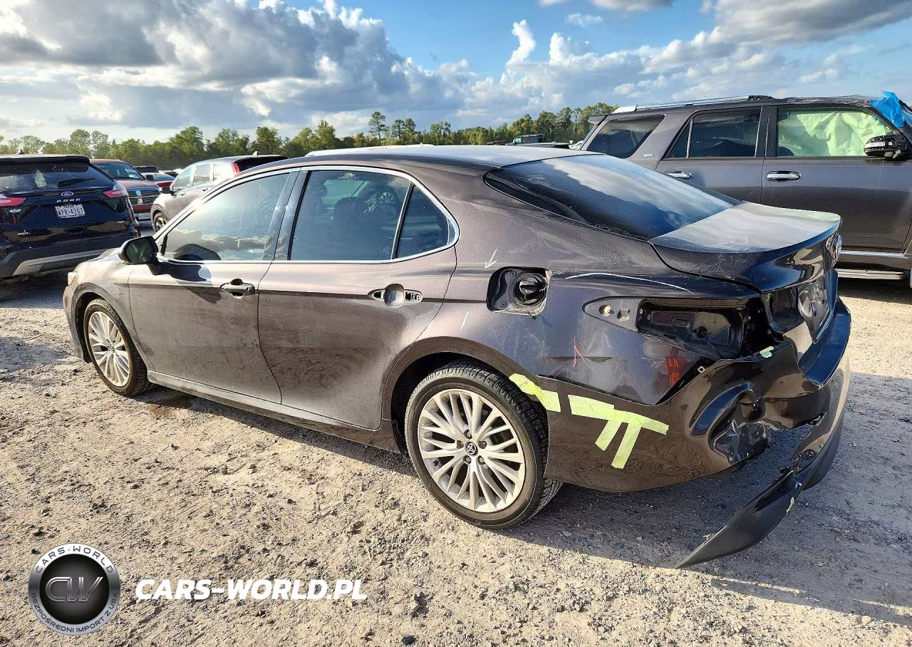 2018 Toyota Camry Xle VIN:4T1B11HK6JU117363 - 2