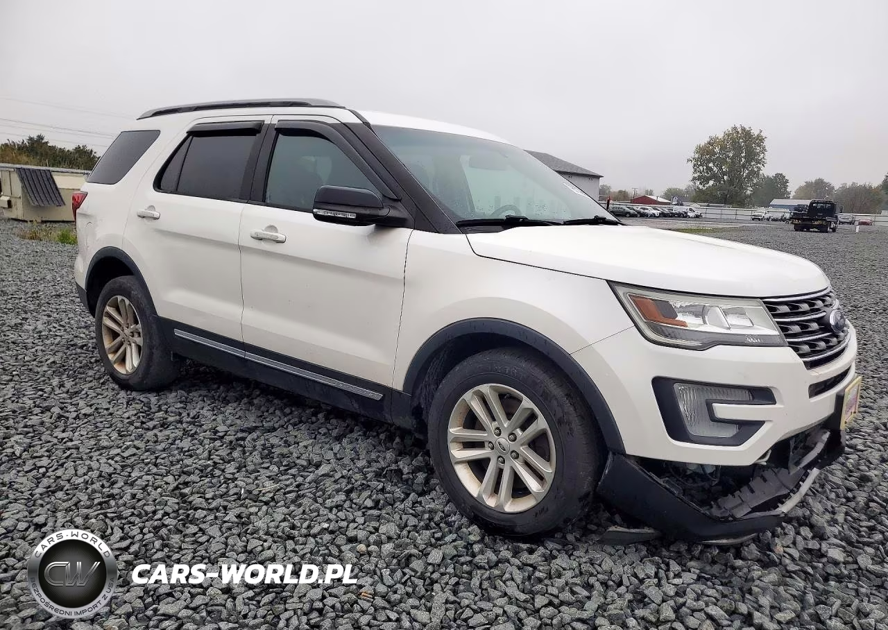 2016 Ford Explorer Xlt VIN:1FM5K7DH5GGD24230 - 4