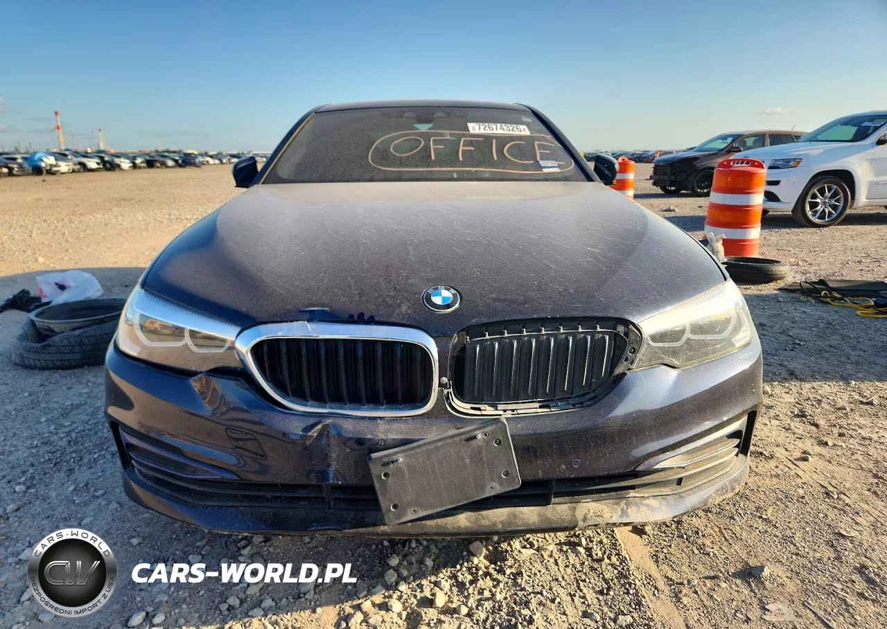 2019 BMW 530E VIN:WBAJA9C52KB254035 - 5