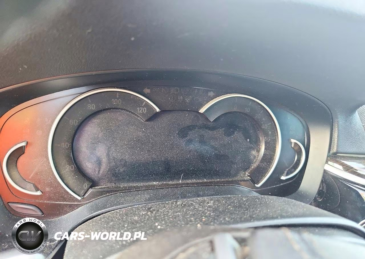 2019 BMW 530E VIN:WBAJA9C52KB254035 - 9