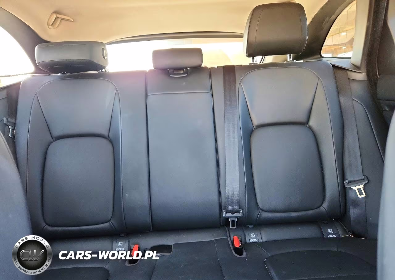 2018 Jaguar F-Pace Premium VIN:SADCJ2FN2JA256620 - 10