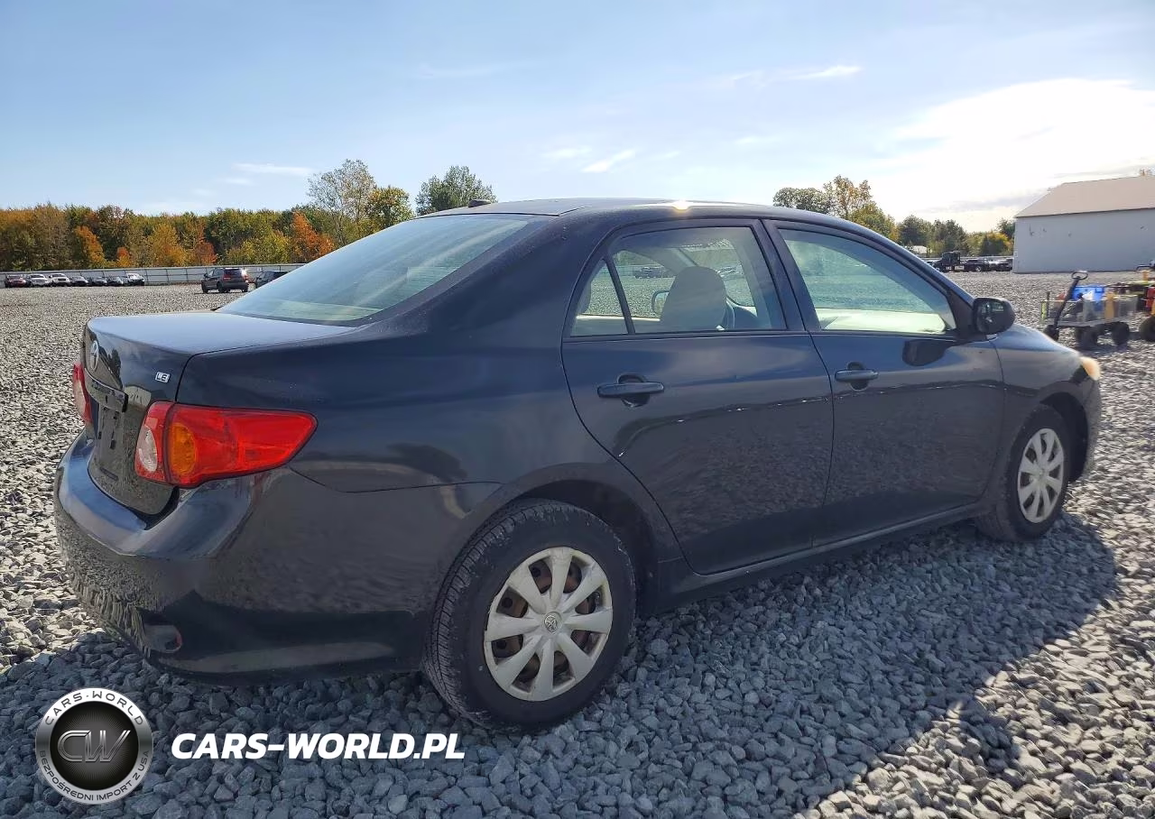 2010 Toyota Corolla Le VIN:JTDBU4EE5AJ070968 - 3