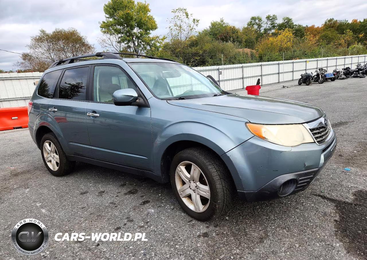 2009 Subaru Forester 2.5X Premium VIN:JF2SH63659H781103 - 4