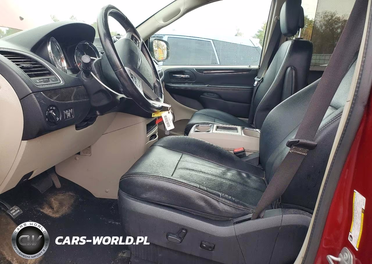 2016 Chrysler Town & Country Touring VIN:2C4RC1BG2GR287145 - 7