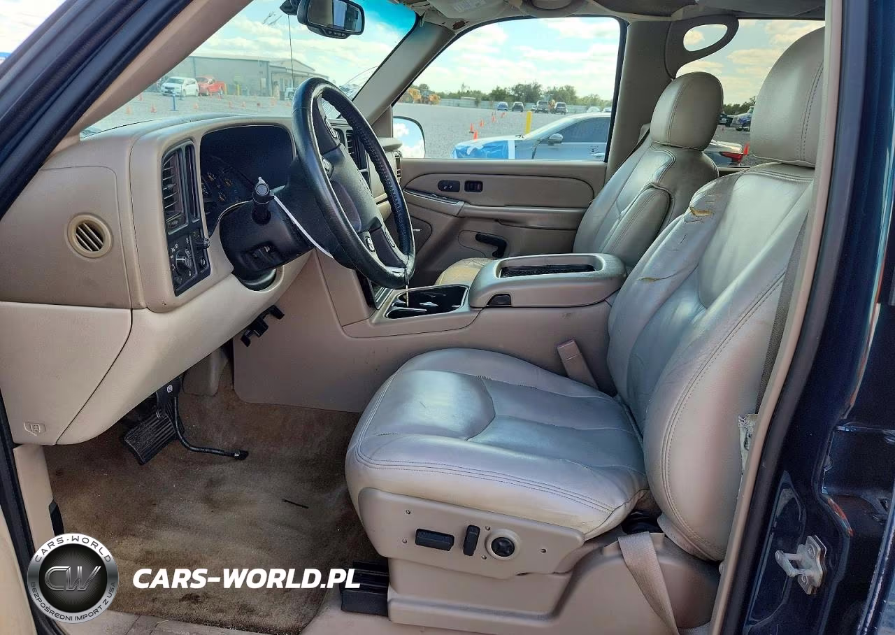 2005 Chevrolet Suburban C1500 VIN:3GNEC16Z55G199260 - 7