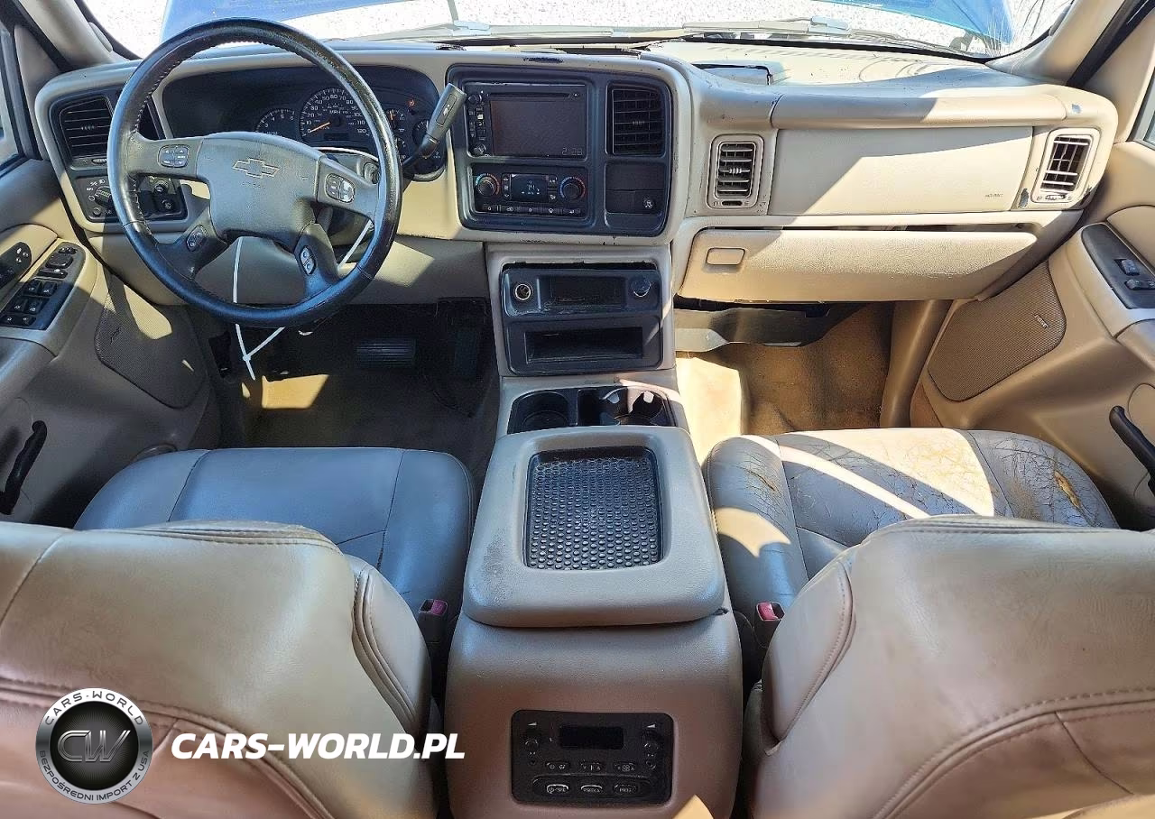2005 Chevrolet Suburban C1500 VIN:3GNEC16Z55G199260 - 8