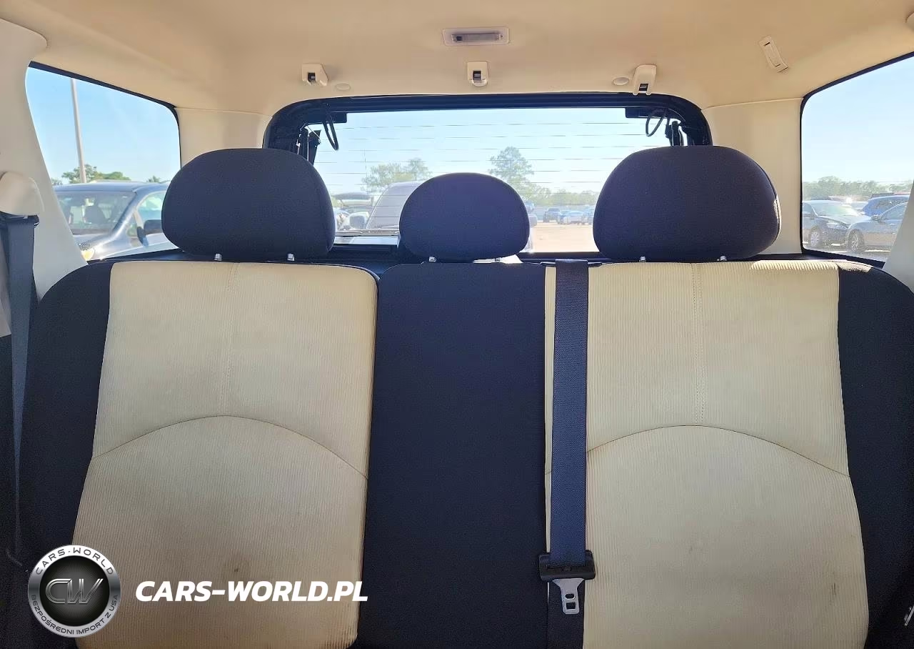 2008 Mazda Tribute S VIN:4F2CZ06148KM08424 - 10