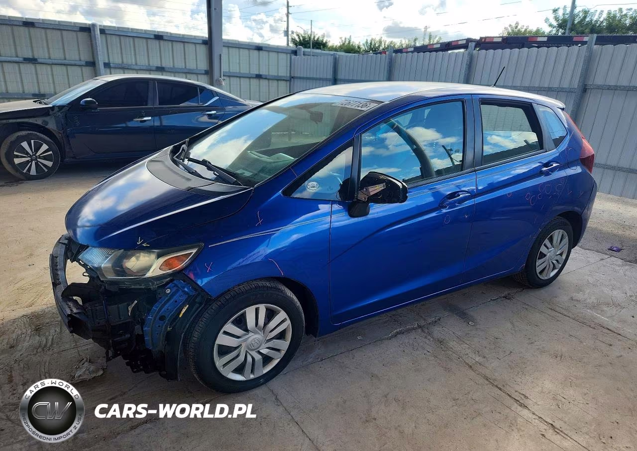 2015 Honda Fit Lx VIN:3HGGK5H5XFM770798 - 1