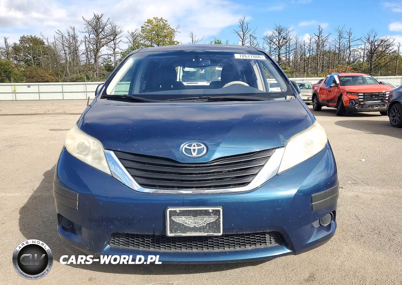 2011 Toyota Sienna Le VIN:5TDKK3DC4BS023483 - 5