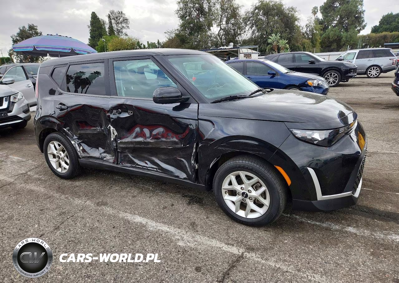 2023 Kia Soul Lx VIN:KNDJ23AU6P7869477 - 4