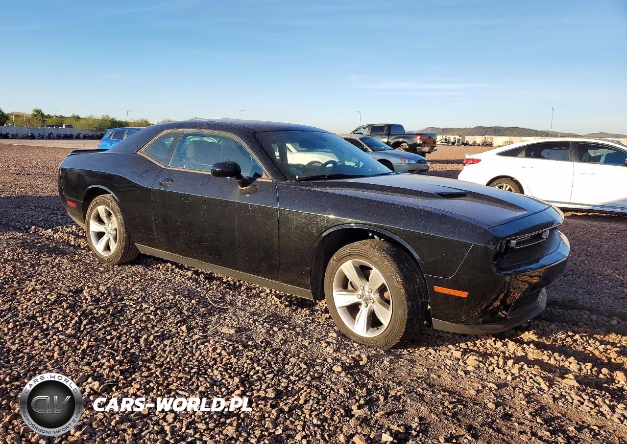 2021 Dodge Challenger Sxt VIN:2C3CDZAG4MH538627 - 4