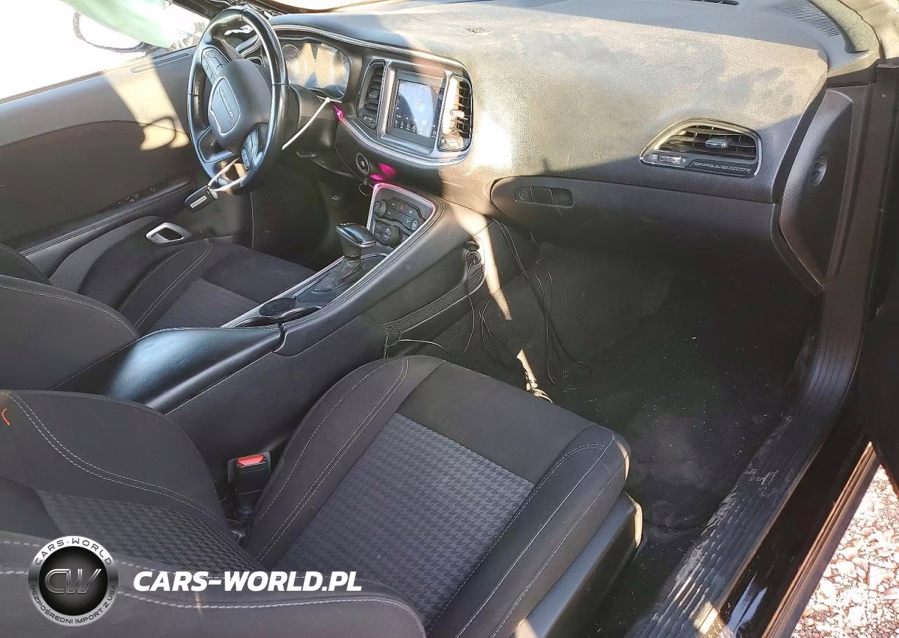 2021 Dodge Challenger Sxt VIN:2C3CDZAG4MH538627 - 8