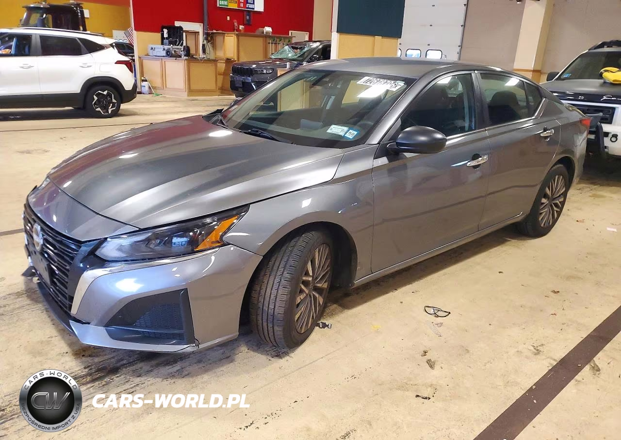 2024 Nissan Altima Sv – zdjęcie 1 z 12
