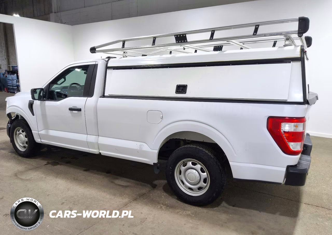 2023 Ford F150 VIN:1FTMF1CB3PKE33104 - 2