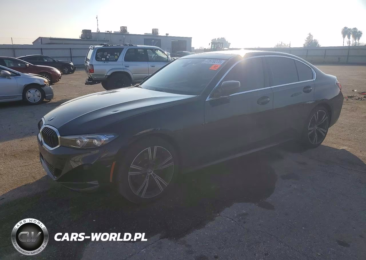 2024 BMW 330Xi – zdjęcie 1 z 13
