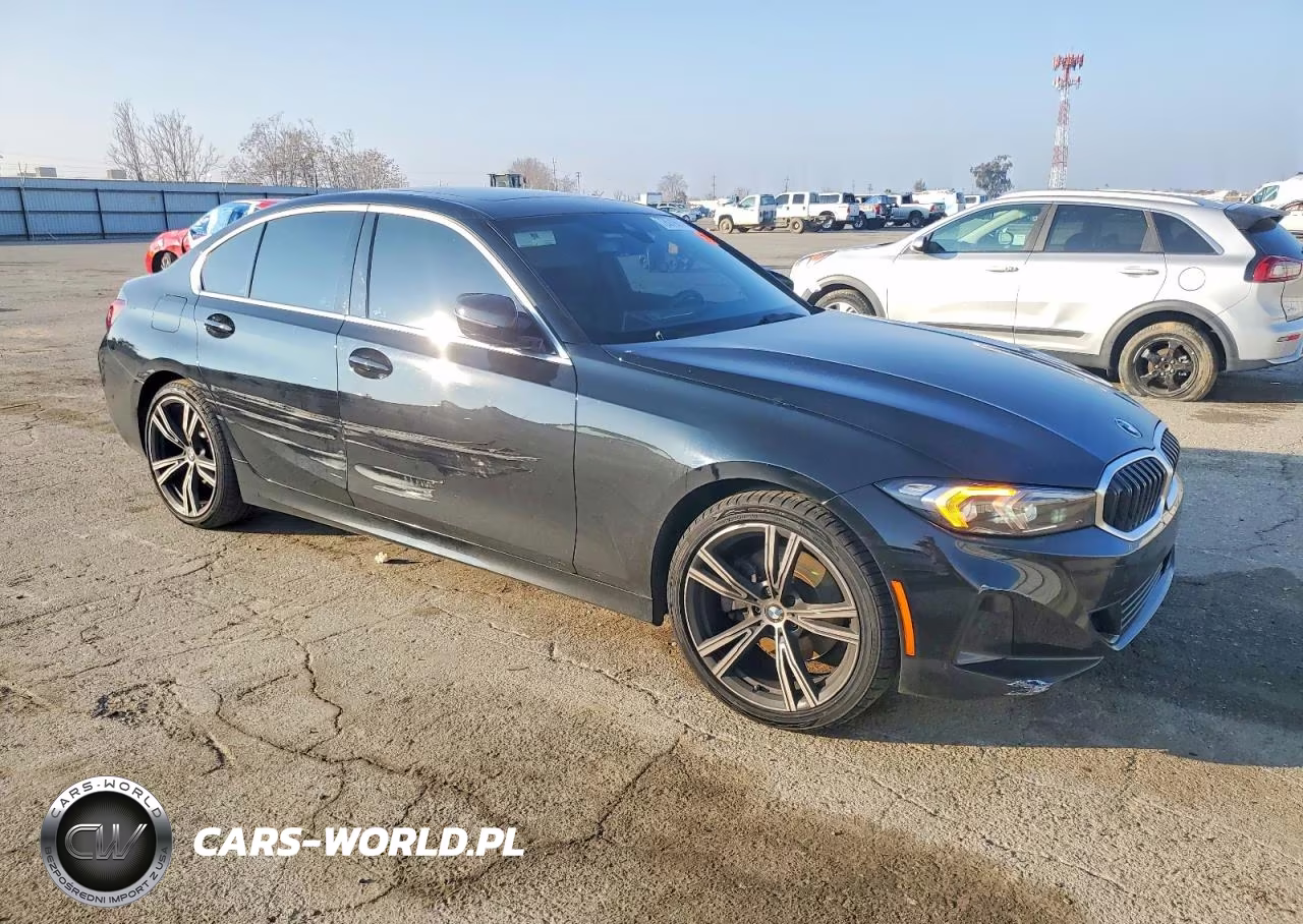 2024 BMW 330Xi VIN:3MW89FF06R8E26424 - 4