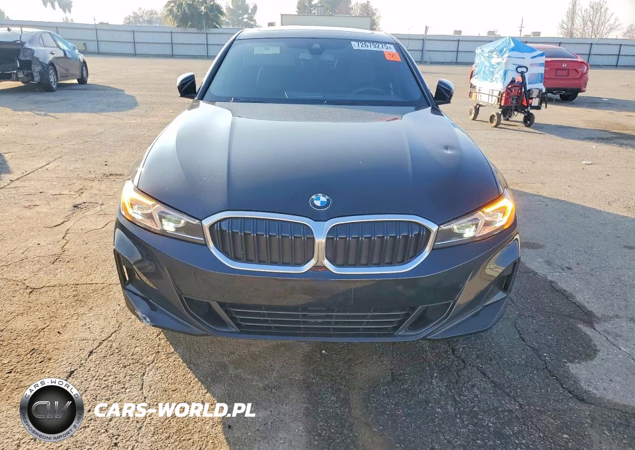 2024 BMW 330Xi VIN:3MW89FF06R8E26424 - 5