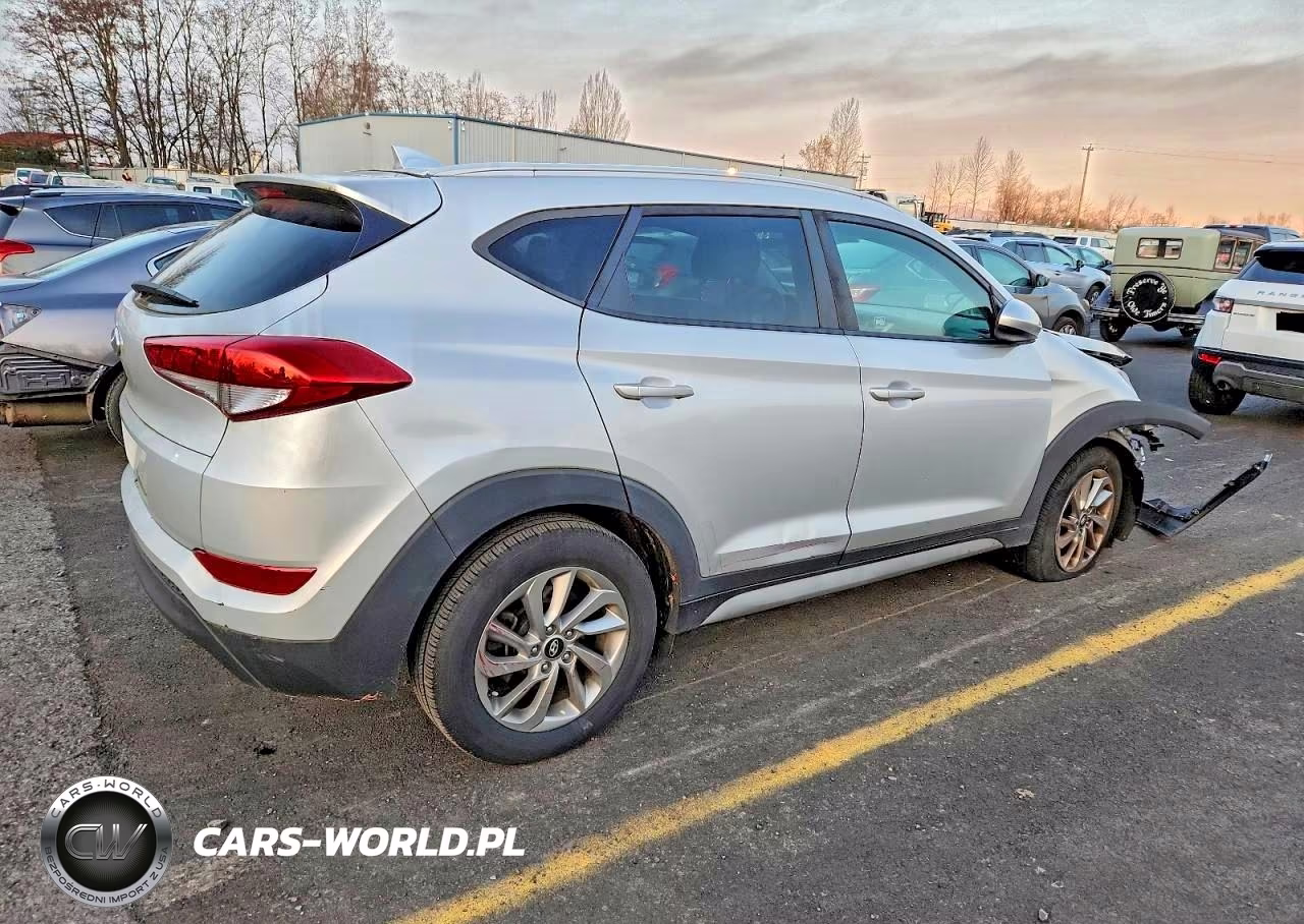 2018 Hyundai Tucson Sel VIN:KM8J33A42JU651635 - 3