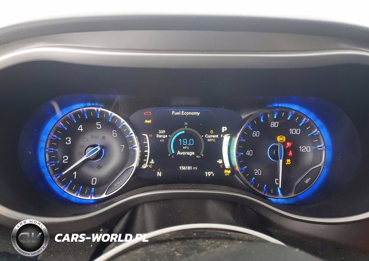 2022 Chrysler Pacifica Touring L VIN:2C4RC1BG4NR198528 - 9