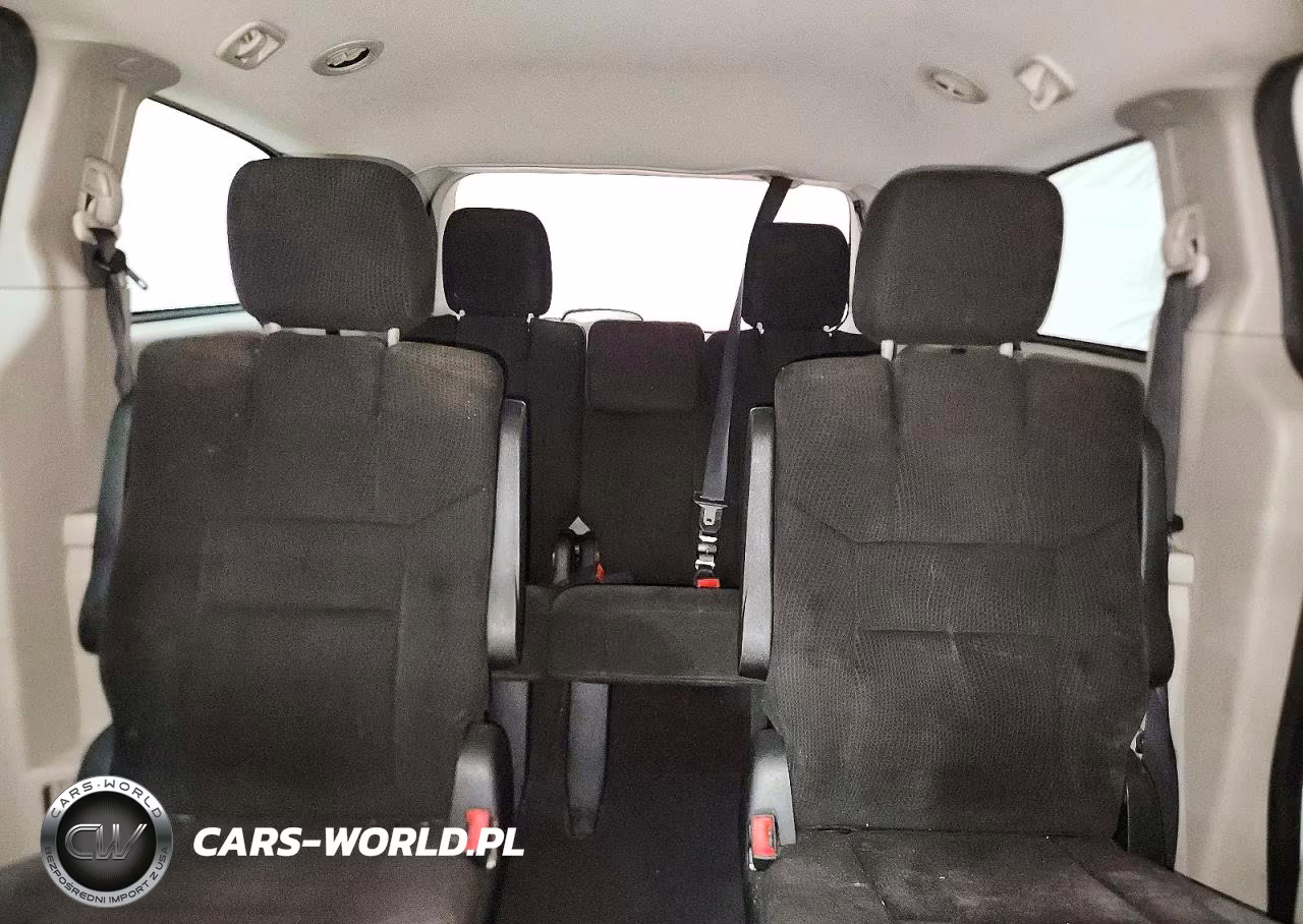 2012 Dodge Grand Caravan Sxt VIN:2C4RDGCGXCR247680 - 10