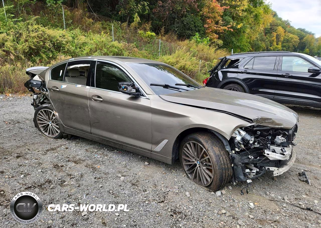2019 BMW 530 I VIN:WBAJA5C58KBX87192 - 4