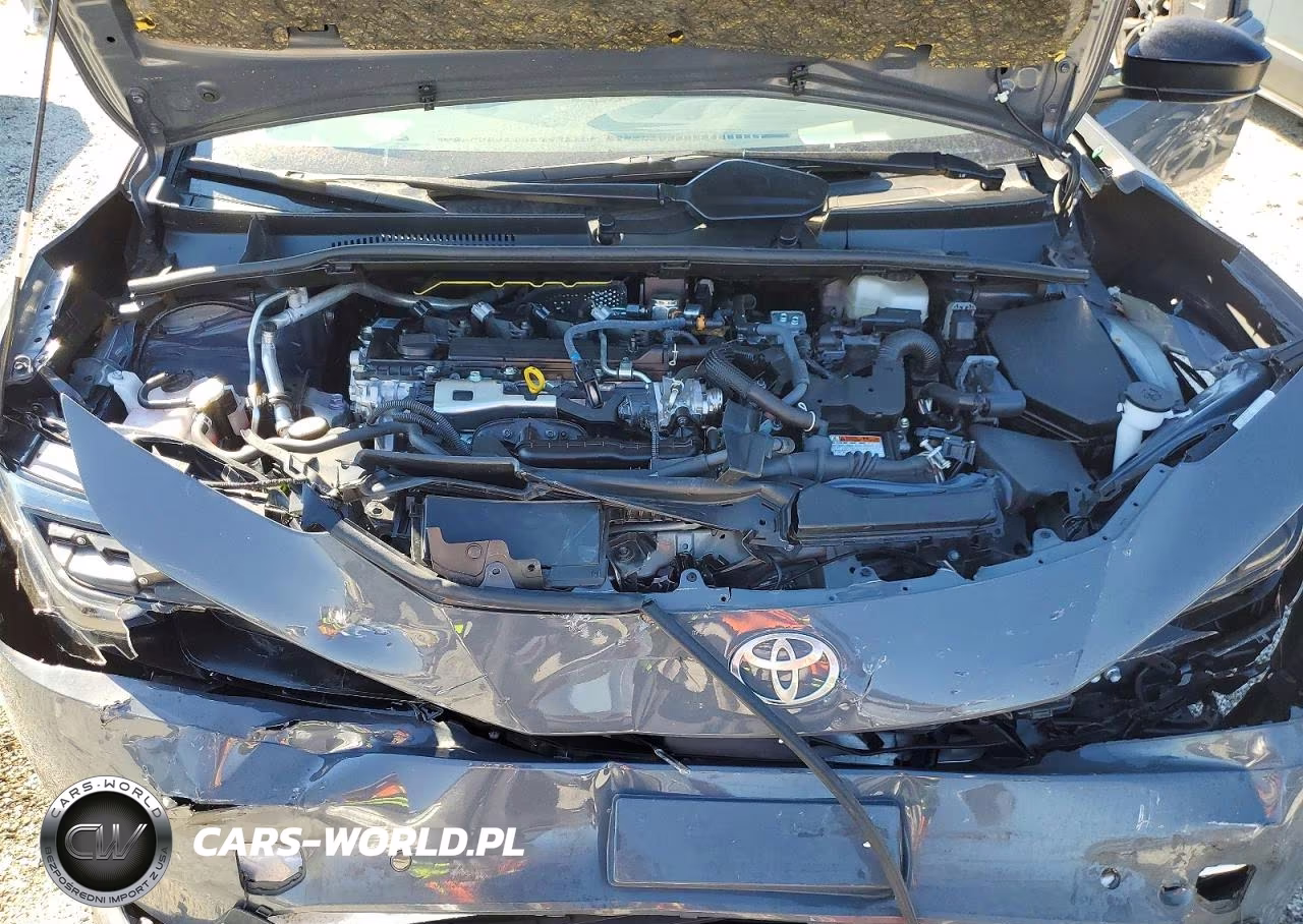 2025 Toyota Prius Le VIN:JTDACAAUXS3056788 - 11