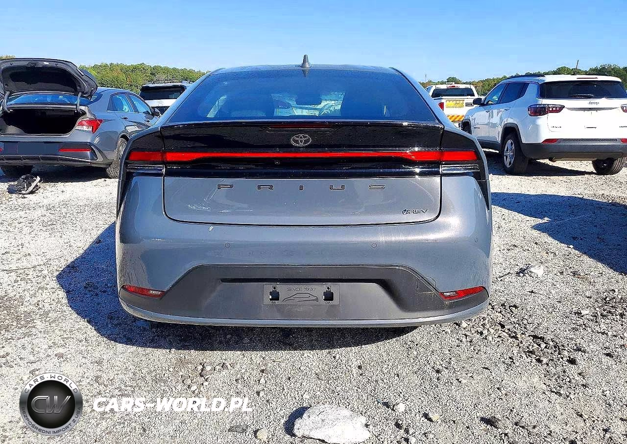2025 Toyota Prius Le VIN:JTDACAAUXS3056788 - 6