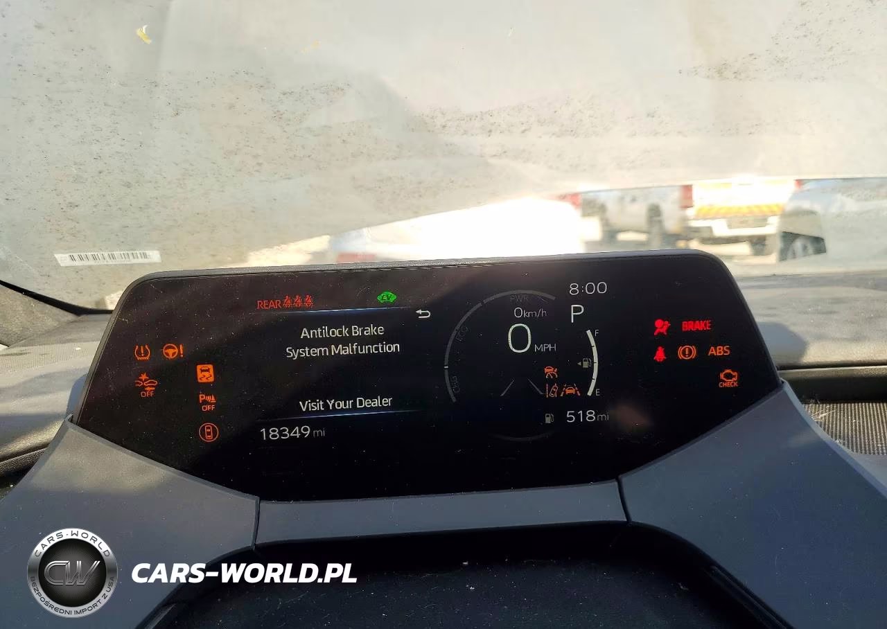 2025 Toyota Prius Le VIN:JTDACAAUXS3056788 - 9