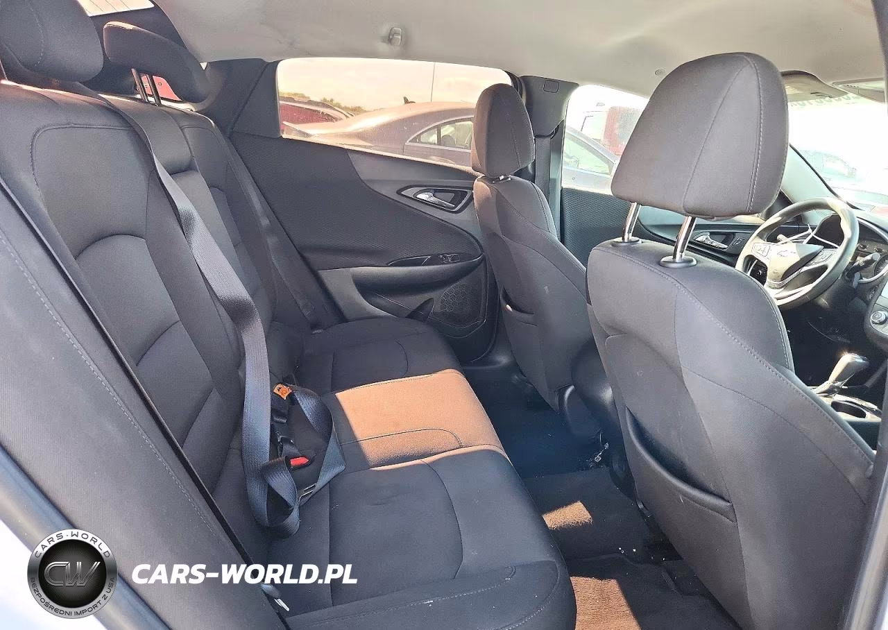 2018 Chevrolet Malibu Ls VIN:1G1ZB5STXJF171531 - 10