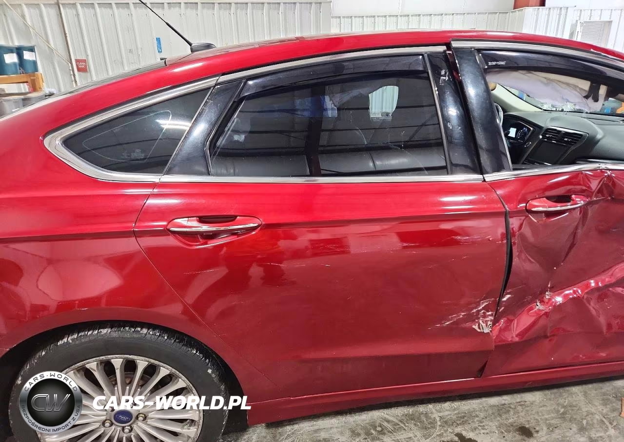 2014 Ford Fusion Titanium VIN:3FA6P0K99ER373892 - 10