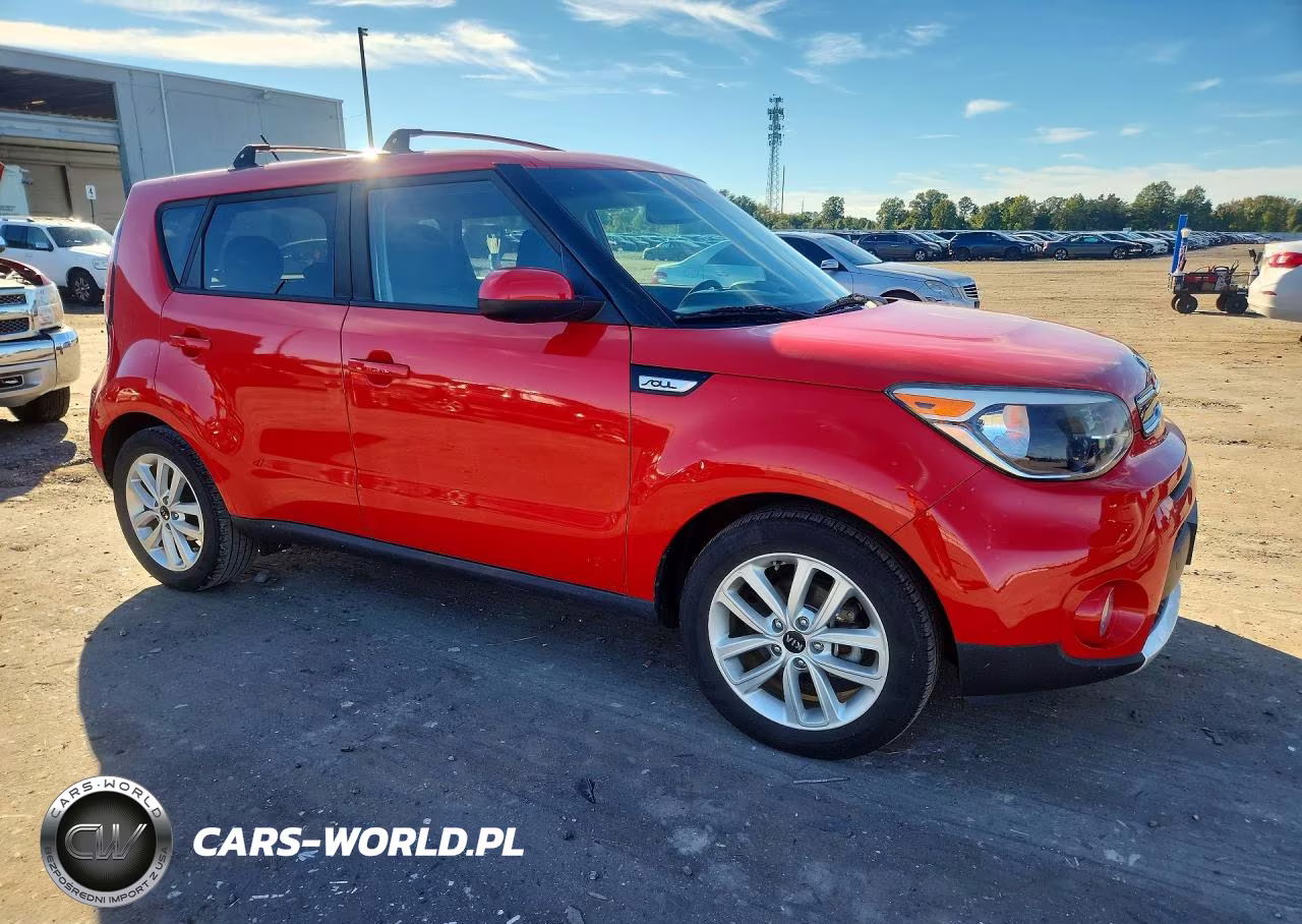 2018 Kia Soul + VIN:KNDJP3A59J7582099 - 4