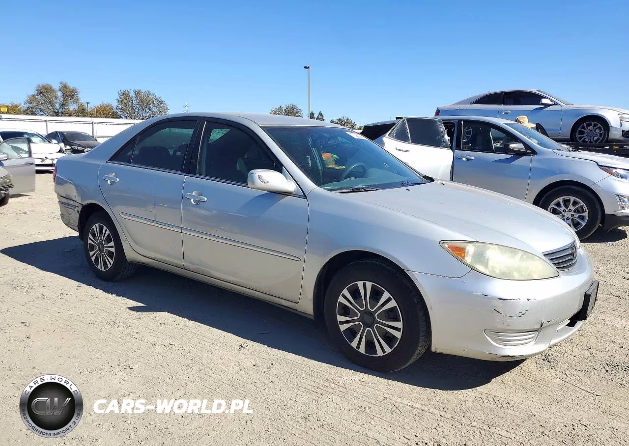 2005 Toyota Camry Standard VIN:4T1BE32K95U511812 - 4