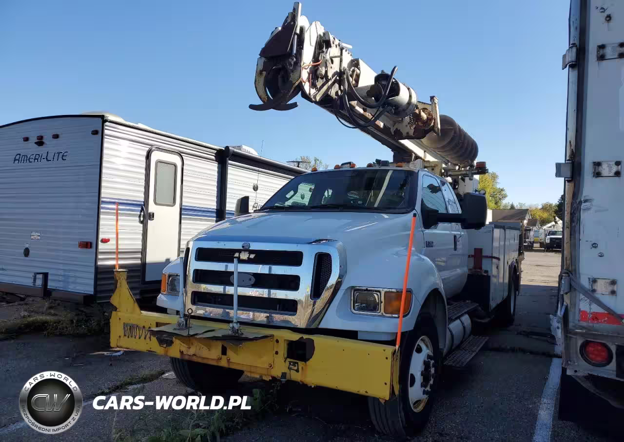 2012 Ford F750 Super Duty