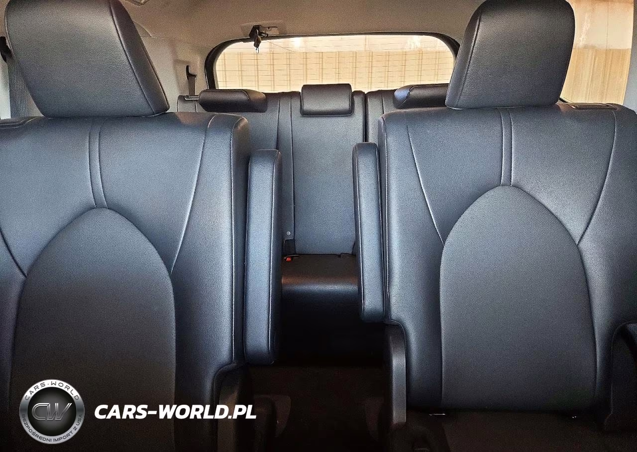 2025 Toyota Grand Highlander Xle VIN:5TDAAAB5XSS087387 - 10