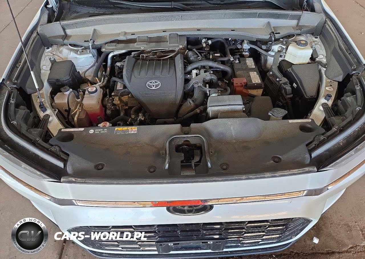 2025 Toyota Grand Highlander Xle VIN:5TDAAAB5XSS087387 - 12