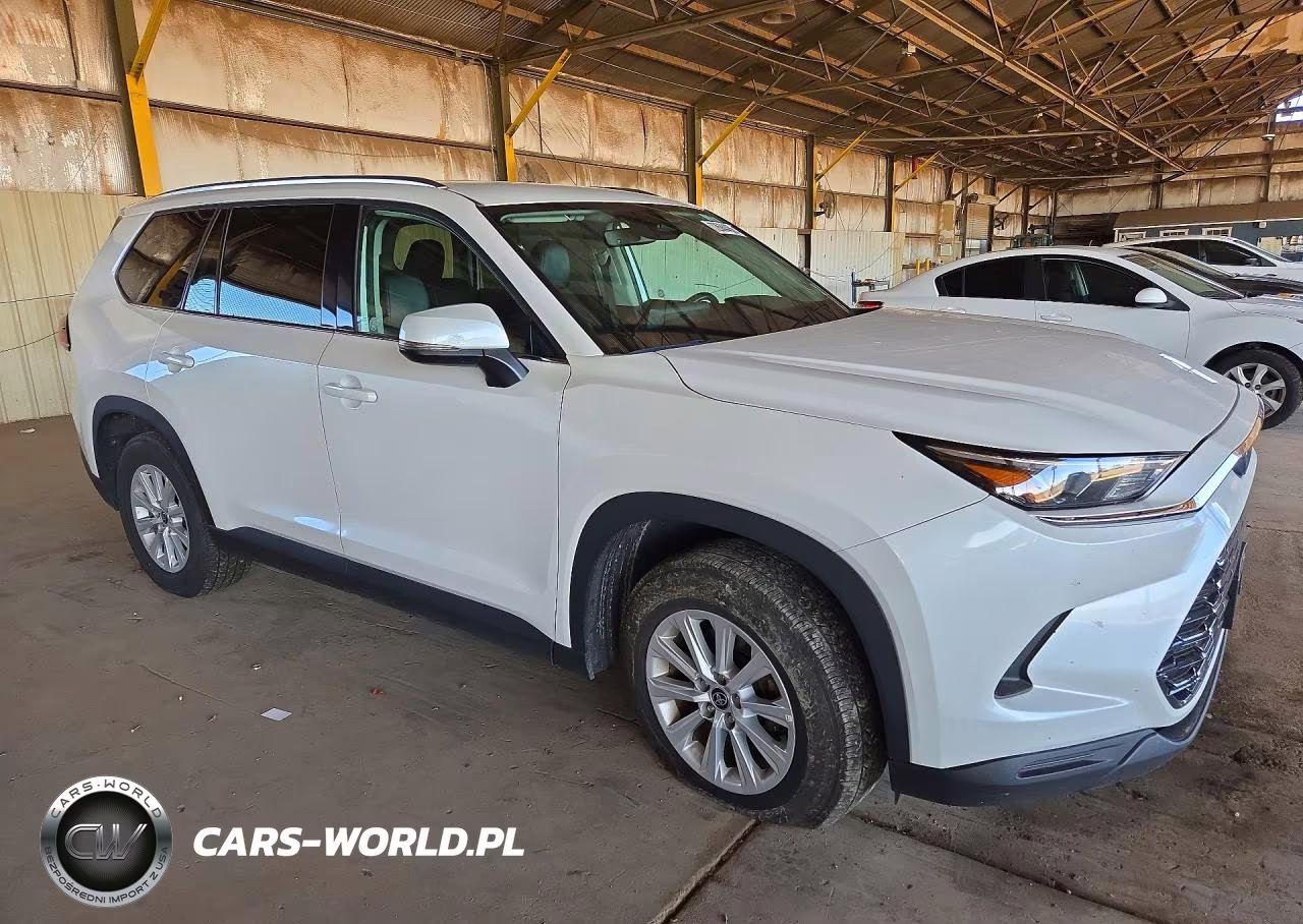 2025 Toyota Grand Highlander Xle VIN:5TDAAAB5XSS087387 - 4