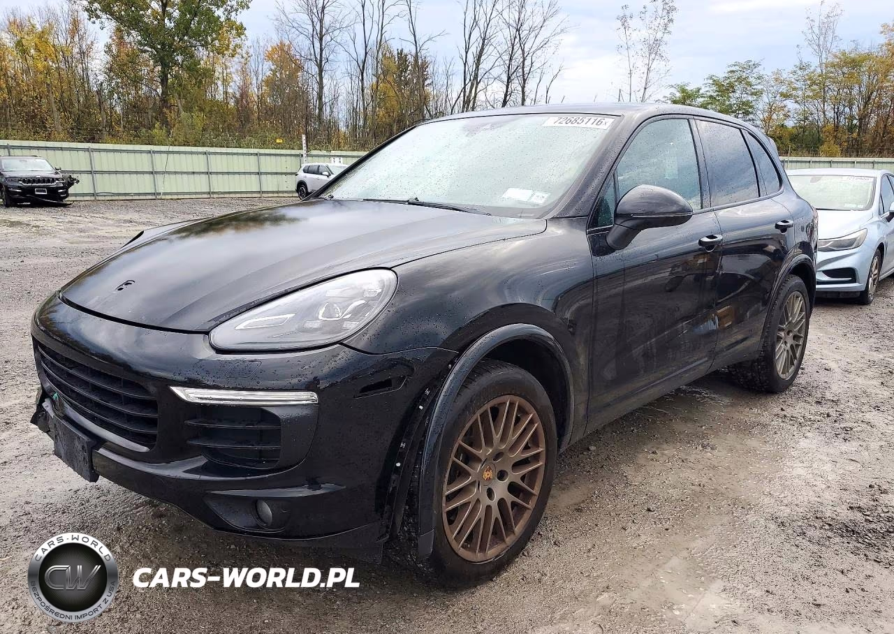 2017 Porsche Cayenne VIN:WP1AA2A27HKA81932 - 1