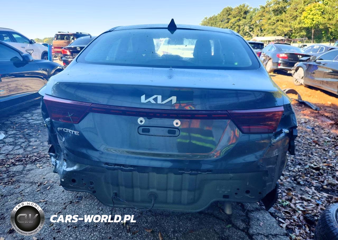 2022 Kia Forte Lxs VIN:3KPF24AD8NE460180 - 6