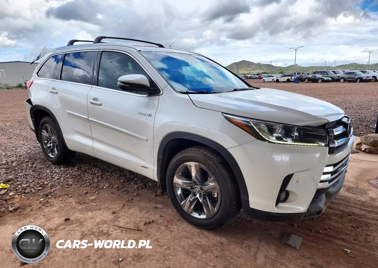 2018 Toyota Highlander Hybrid Limited Platinum VIN:5TDDGRFHXJS043936 - 4