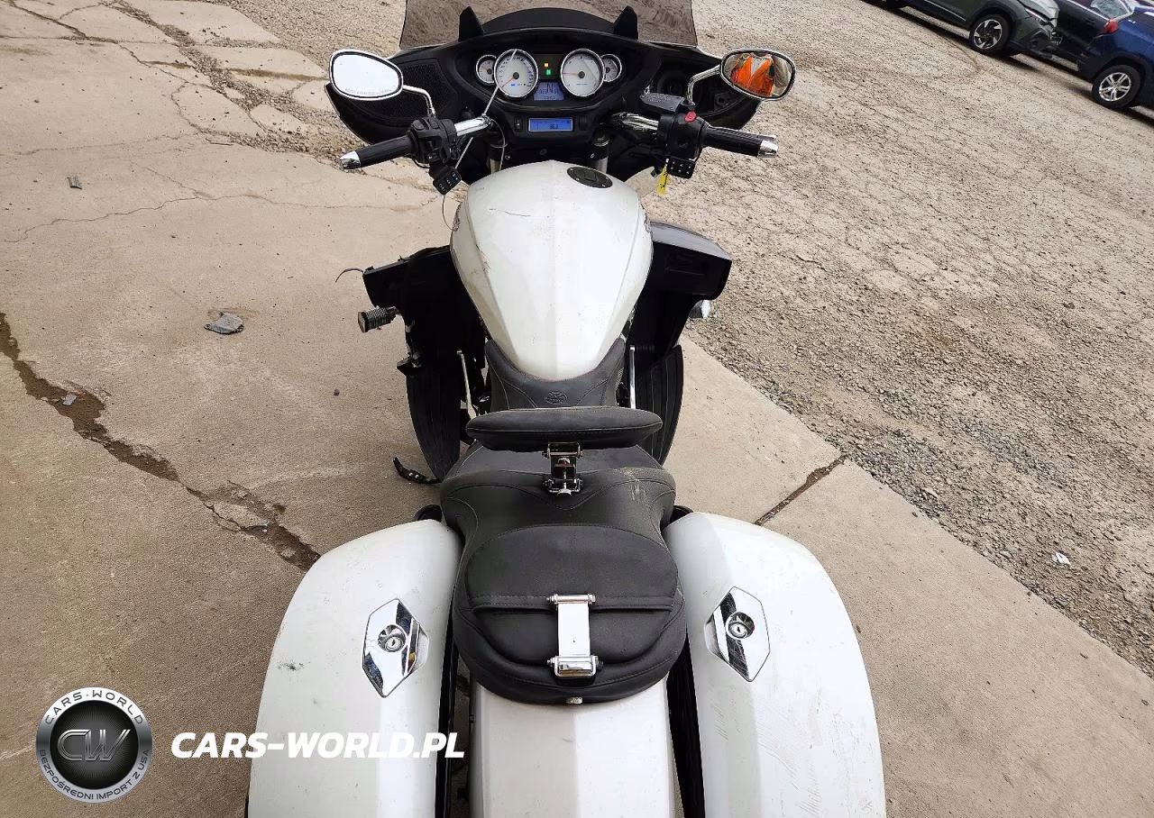 2016 Victory Motorcycles Cross Country Tour VIN:5VPTW36N4G3047770 - 6